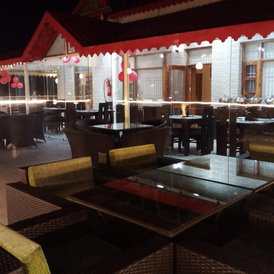 Ellays Dream Resort Kasauli Esterno foto