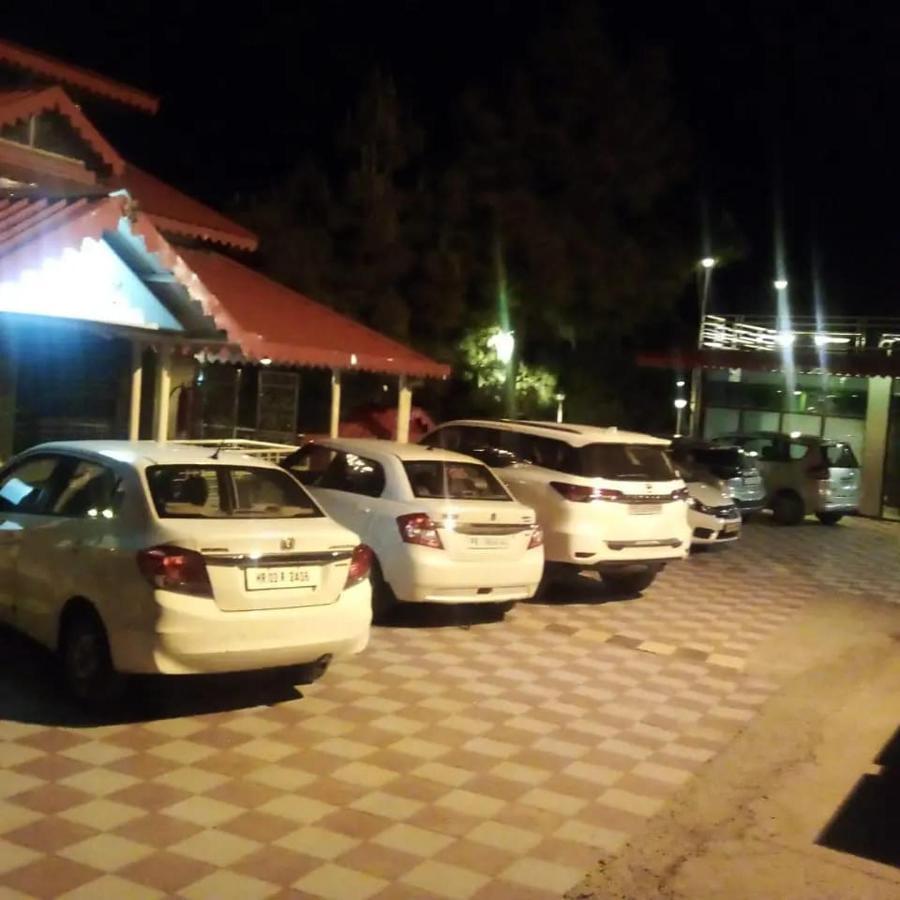 Ellays Dream Resort Kasauli Esterno foto