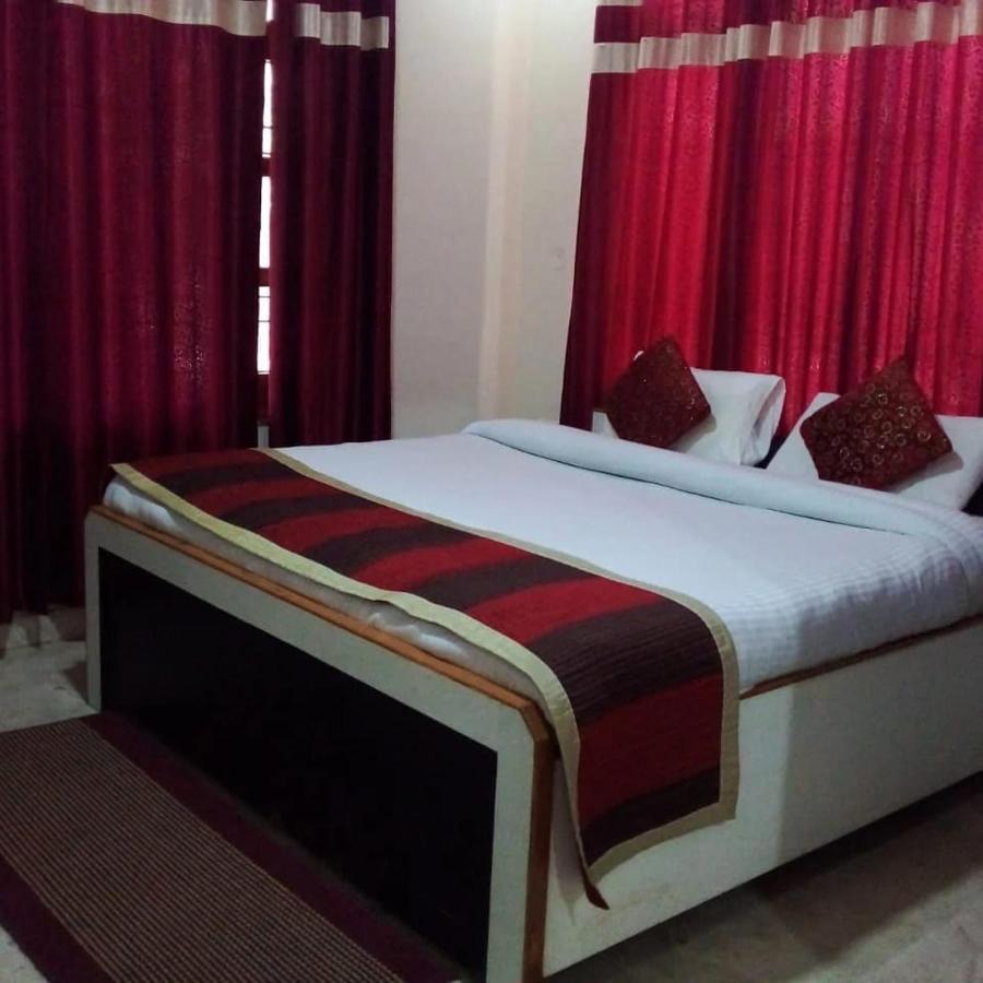 Ellays Dream Resort Kasauli Esterno foto